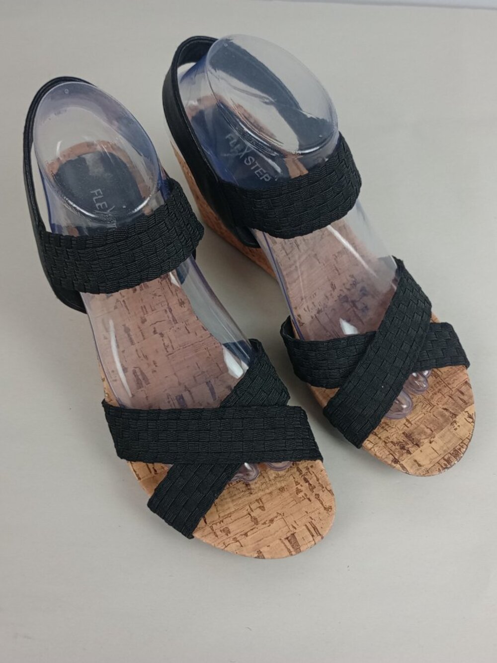 Flex Step Womens 8 Black Straps Lattice Toe Cork Mid Height Heel Wedge Sandels - Picture 4 of 13